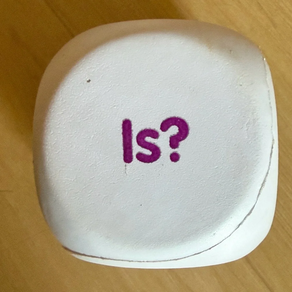 KAGAN QUESTION FOAM DICE CLASS SET (8-OF DICE) THINKING QUESTIONS READING